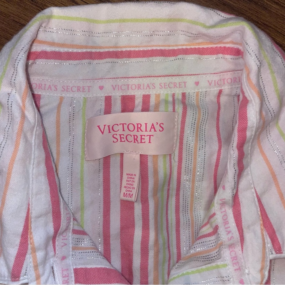 Victoria’s Secret 2 Piece Pajama Set! 💗 - Picture 5 of 10